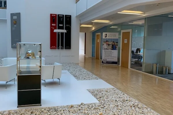 Helle Seminarräume am Campus Karlsruhe